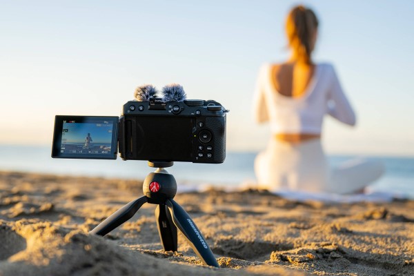 Nikon Z30 + 16-50mm Vlogging Kit